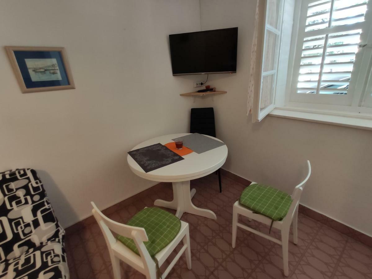 Apartment Zauhar Baska Voda Ngoại thất bức ảnh